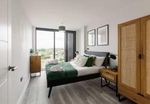 Chic 2 Bed Flat in Central Birmingham