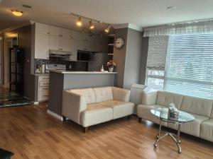 Cozy Private Room A in Vibrant Vancouver with share living space - Ubytování bez kategorie ve městě Vancouver