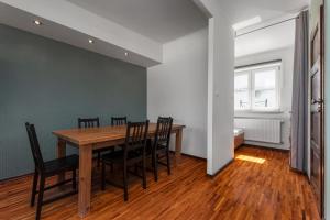 Nowowiejska 10 by Homeprime