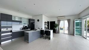 Peppermint Sea View Villa 3 Br