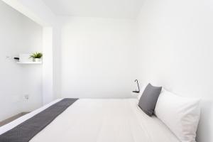 Home2Book Stylish Hideaway Apt Puerto Santiago