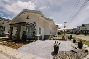 Casa Max - Bohol Staycation