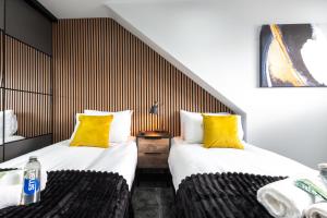 Where Style Meets Comfort The New Forest Home