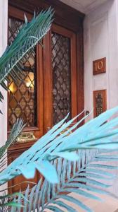 2 Bed Flat In Mayfair Central London 1 Minute Walk To Oxford Circus and Green Park Station