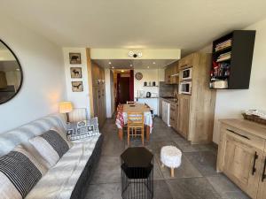 Les Saisies : Appartement 2 pièces cabine, 4 pers, 28 m², animaux admis - FR-1-293-204