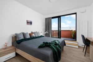 Sunny apartment with terraces in Královo Pole