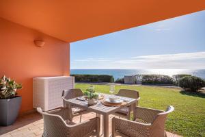 The Oceanfront Studio Luz VR110