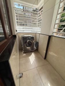 Aynah near ITC Infotech