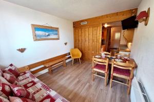 Breathtaking view of Mont-Blanc calm assured