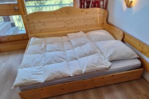 Breathtaking view of Mont-Blanc calm assured