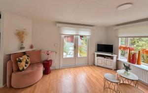 Gezellig chalet met 2 slaapkamers en zicht op het water