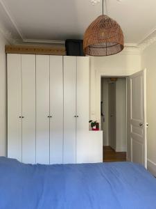 Cozy 2-room Haussmann Apartment - Buttes Chaumont