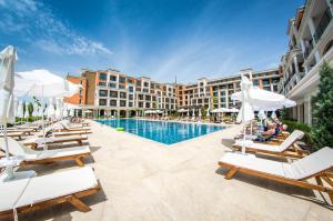 Premier Fort Club Hotel - Full Board