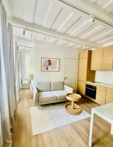 Superb Old Town Apartment