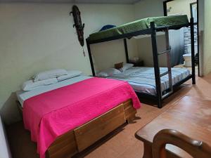 Granja Agua Azul, Wi-FI,AC-WC,Parking,la Fortuna