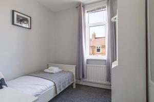 Lily Apartment - Sleeps 3 - Pet friendly - Parking
