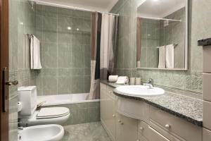 Mango 2 - Faro City Center by HD