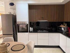 Beautiful modern apartment 1 bedroom 2 people Menara Garden 2