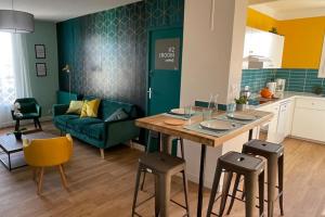 Spacious apartment with balcony