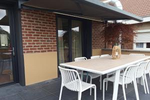 New apartment with terrace in the center