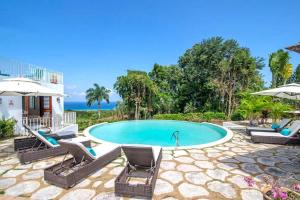 Hospitality Expert HALF HILL 3BR Pool Beach