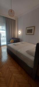 FirstLineSkg3 Moodsolutions Living