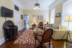 Harper House by Lucky Savannah