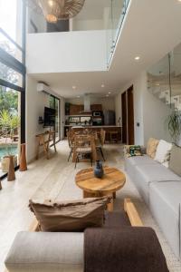 4BR Modern Luxury Villa with Private Pool & Concierge Service in Tulum