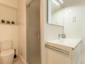 Apartment Anne I with harbour view by Interhome