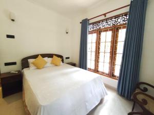 Priyanwada The Lake Cottage