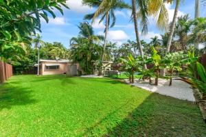 Casa Palma Tropical Pool 15 min to Beach