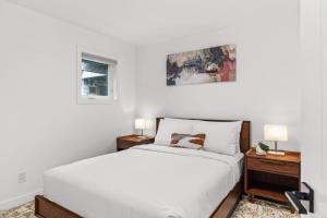 Newly Built 2BR and 2BA MtnView Retreat in DT Canmore