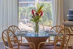 Oceanfront Paradise Maui Sunset 2BR2BA Condo