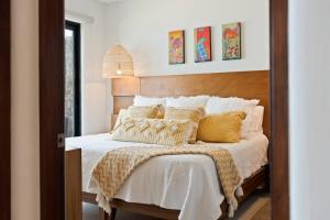 Villa Sirena del Mar Elegant Beachfront Retreat