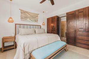 Casa De Vigil Beachfront Oasis Ocean Views Pool