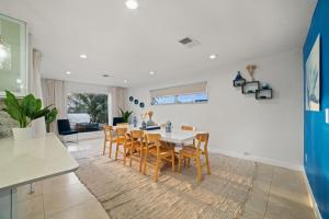 Casa Santorini Waterfront Pool