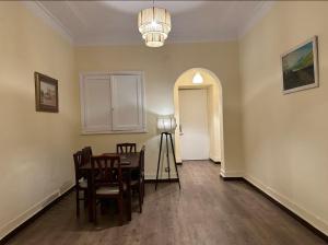 Stylish Garden City Apartment-Near the Nile