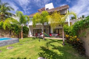 2 and 2 makes a great Getaway