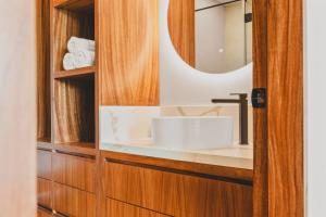 Designer Penthouse with Plunge Pool