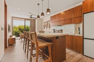 Designer Penthouse with Plunge Pool