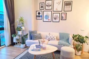 Panoramic View Rooftop Pool in Nimman 611NM