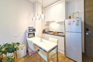 Panoramic View Rooftop Pool in Nimman 611NM