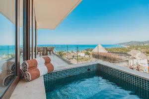 Penthouse at Caivama in Luxe New Building