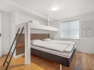Holiday Home Raika - 25m to the fjord by Interhome