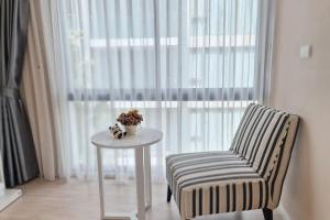 Cozy Condo Perfect Location In Nimmanhemin Maya