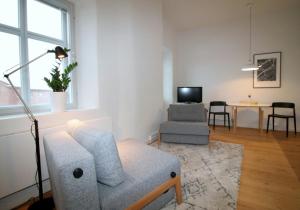 Central Apartment for 4