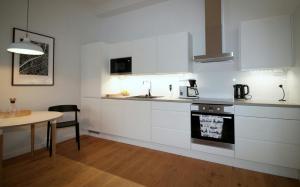 Central Apartment for 4