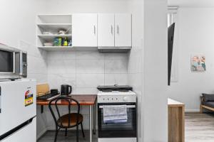 Studio Brunswick Rd - Free Parking - 10 min to CBD