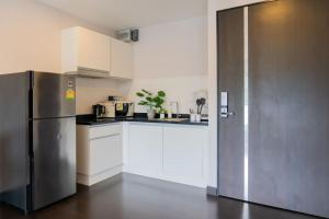 Stay The Vidi Cozy And Best location by Bestbnb