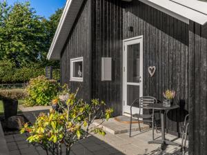 Holiday Home Gret - 700m from the sea by Interhome